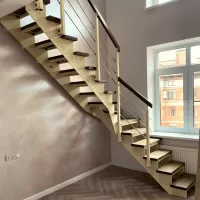 Лестница на тетивах из металлического листа