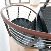 Винтовая лестница  на тетиве с металлическими ступенями Вагнер - 5
