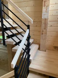 П-образная лестница с площадкой МК Line Black