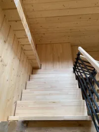 П-образная лестница с площадкой МК Line Black